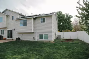 5906 S 4075 W, Roy, UT 84067 - Photo 12