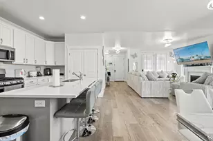11727 S Moring Point Way, South Jordan, UT 84009 - Photo 2