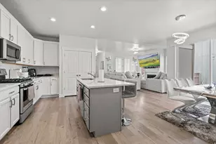 11727 S Moring Point Way, South Jordan, UT 84009 - Photo 6