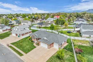 486 W 350 S, Layton, UT 84041 - Photo 16