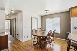 1229 N 2025 W, Layton, UT 84041 - Photo 12
