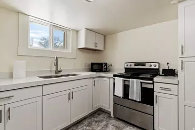 259 E Coatsville Ave S, Salt Lake City, UT 84115 - Photo 28