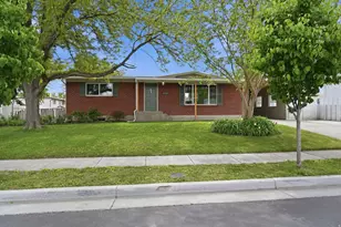 605 W 5735 S, Murray, UT 84123 - Photo 2