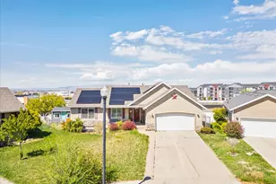 1167 N Ridge Dr, Spanish Fork, UT 84660 - Photo 2