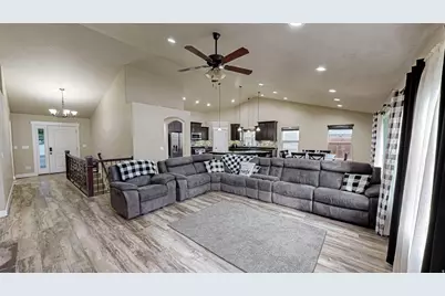 1804 E 1850 S, Spanish Fork, UT 84660 - Photo 4