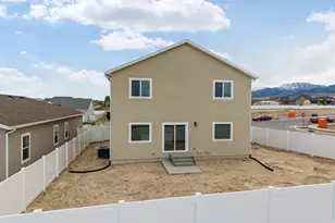 1097 Vegas St W, Grantsville, UT 84029 - Photo 6