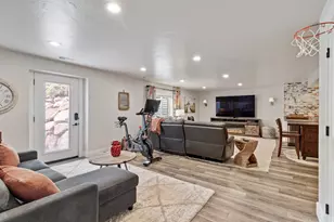 12057 N Saltaire Dr W, Highland, UT 84003 - Photo 22
