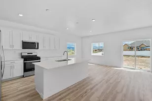 1114 Vegas St W, Grantsville, UT 84029 - Photo 10
