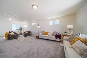 343 E Halls Creek Rd, Saratoga Springs, UT 84045 - Photo 16