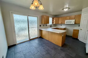 464 E 475 N, Ogden, UT 84404 - Photo 8