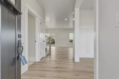 1327 E 320 S, Payson, UT 84651 - Photo 2