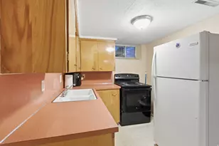328 E 100 N, Clearfield, UT 84015 - Photo 20
