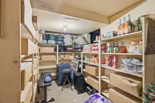 328 E 100 N, Clearfield, UT 84015 - Photo 18
