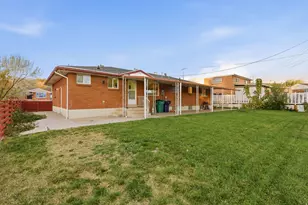 328 E 100 N, Clearfield, UT 84015 - Photo 4