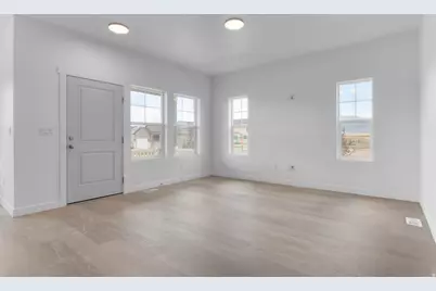 1757 E Kern Mtn, Eagle Mountain, UT 84005 - Photo 4
