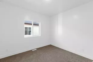 2302 E 320 N, Spanish Fork, UT 84660 - Photo 8