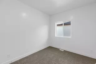 2302 E 320 N, Spanish Fork, UT 84660 - Photo 10