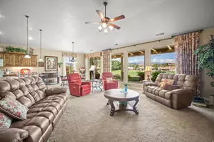 145 S Crystal Lakes Dr, Saint George, UT 84770 - Photo 8