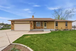 6043 W 9740 N, Highland, UT 84003 - Photo 2