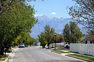 5798 W Moon Shadow Dr, Herriman, UT 84096 - Photo 24