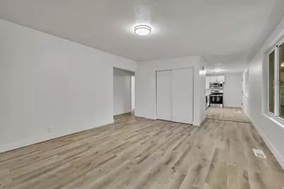 1995 Clyde St, Layton, UT 84041 - Photo 6
