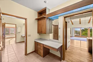 927 N Ensign Vista Dr, Salt Lake City, UT 84103 - Photo 42
