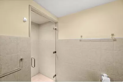 927 N Ensign Vista Dr, Salt Lake City, UT 84103 - Photo 32