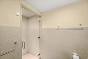 927 N Ensign Vista Dr, Salt Lake City, UT 84103 - Photo 32