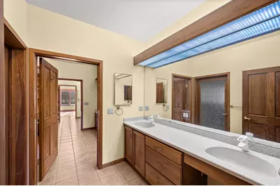 927 N Ensign Vista Dr, Salt Lake City, UT 84103 - Photo 40