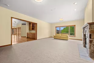 927 N Ensign Vista Dr, Salt Lake City, UT 84103 - Photo 24
