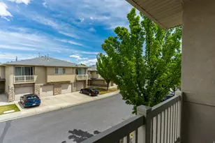 12802 S Timber Run Rd, Riverton, UT 84065 - Photo 14