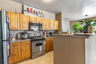 12802 S Timber Run Rd, Riverton, UT 84065 - Photo 4