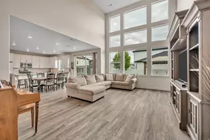 2084 W 2135 S, Woods Cross, UT 84087 - Photo 6