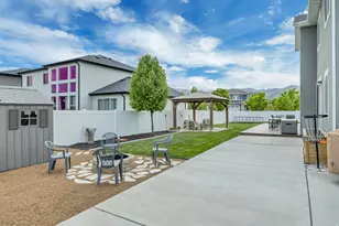 2084 W 2135 S, Woods Cross, UT 84087 - Photo 28