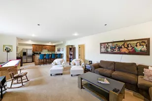 1130 N Twickenham Dr, Salt Lake City, UT 84103 - Photo 32