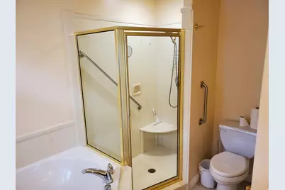5586 S 250 E, Washington Terrace, UT 84405 - Photo 12