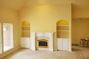 5586 S 250 E, Washington Terrace, UT 84405 - Photo 6