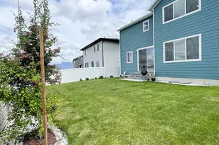 364 W Snowberry Dr, Saratoga Springs, UT 84045 - Photo 4