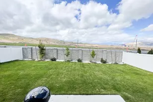 364 W Snowberry Dr, Saratoga Springs, UT 84045 - Photo 6