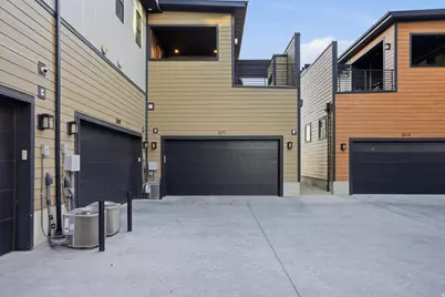 2011 E Beverly Dr, Holladay, UT 84117 - Photo 42