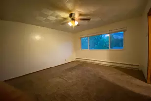 251 E 300 S, Springville, UT 84663 - Photo 18