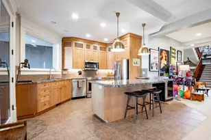 2076 S Scenic Cir E, Salt Lake City, UT 84109 - Photo 30
