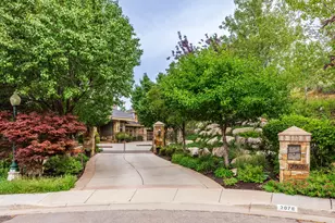 2076 S Scenic Cir E, Salt Lake City, UT 84109 - Photo 2