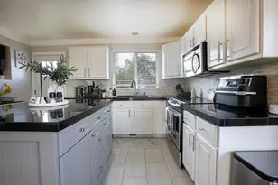 1528 S 1600 W, Woods Cross, UT 84087 - Photo 8