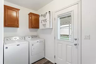 3750 S Midland Dr, Roy, UT 84067 - Photo 24