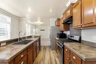 3750 S Midland Dr, Roy, UT 84067 - Photo 10