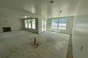 619 N Eaglecrest Circle, Elk Ridge, UT 84651 - Photo 8