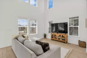 13921 S Round Peak Ln, Herriman, UT 84096 - Photo 8