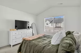 13921 S Round Peak Ln, Herriman, UT 84096 - Photo 24
