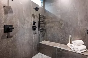 11 E Cross Hill Ln, Sandy, UT 84092 - Photo 28